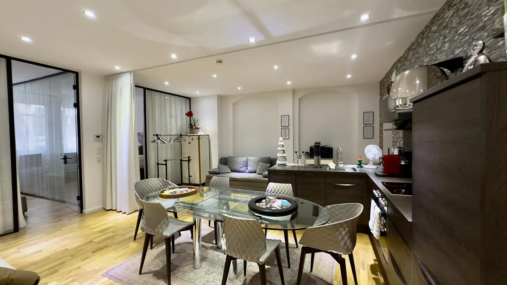 Beefree Loft L Beletage Im Stadtpalais I Whirlpool I Metro Nuremberg